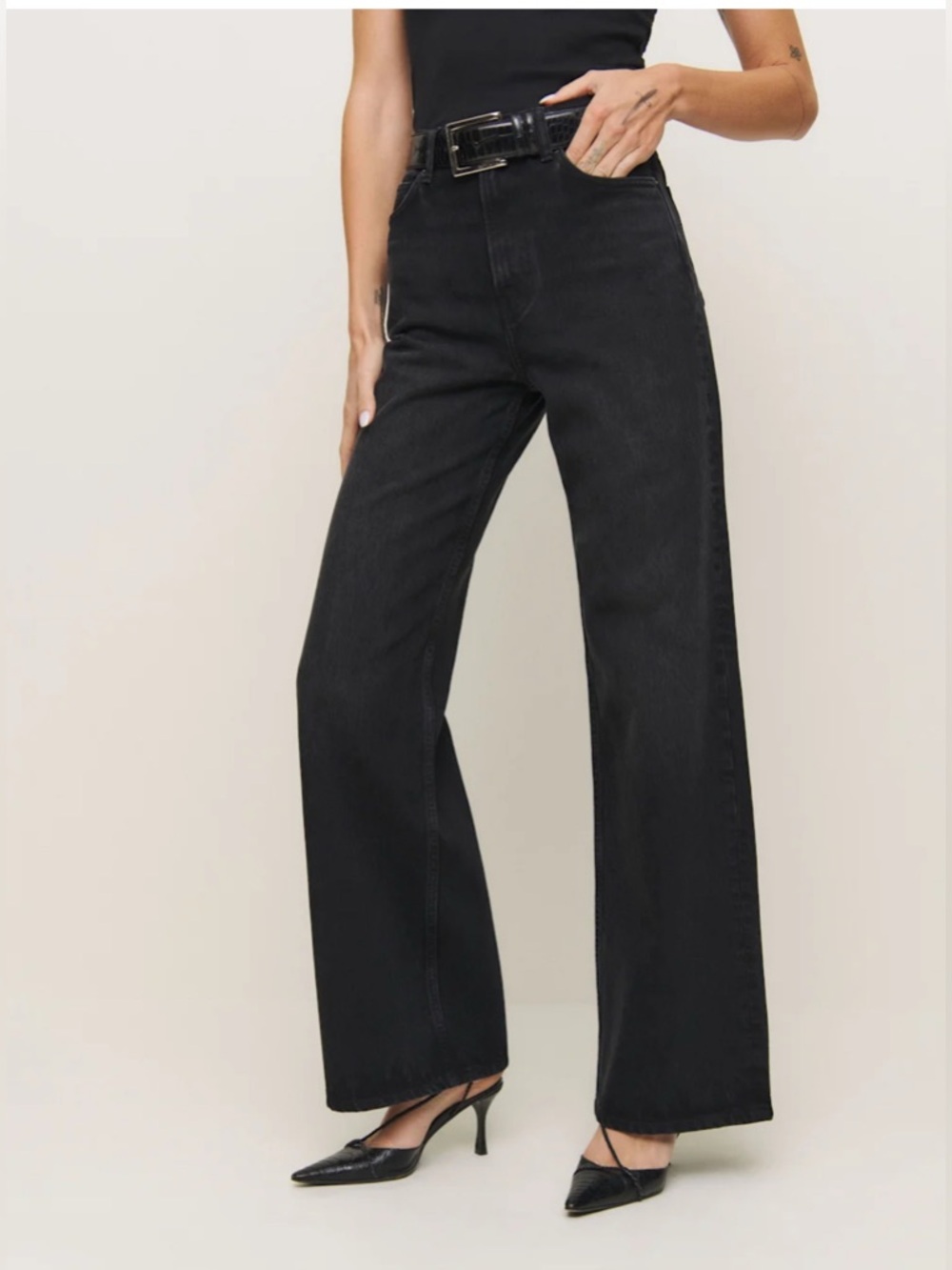 Cary High Rise Slouchy Wide Leg Jeans color (Vana)